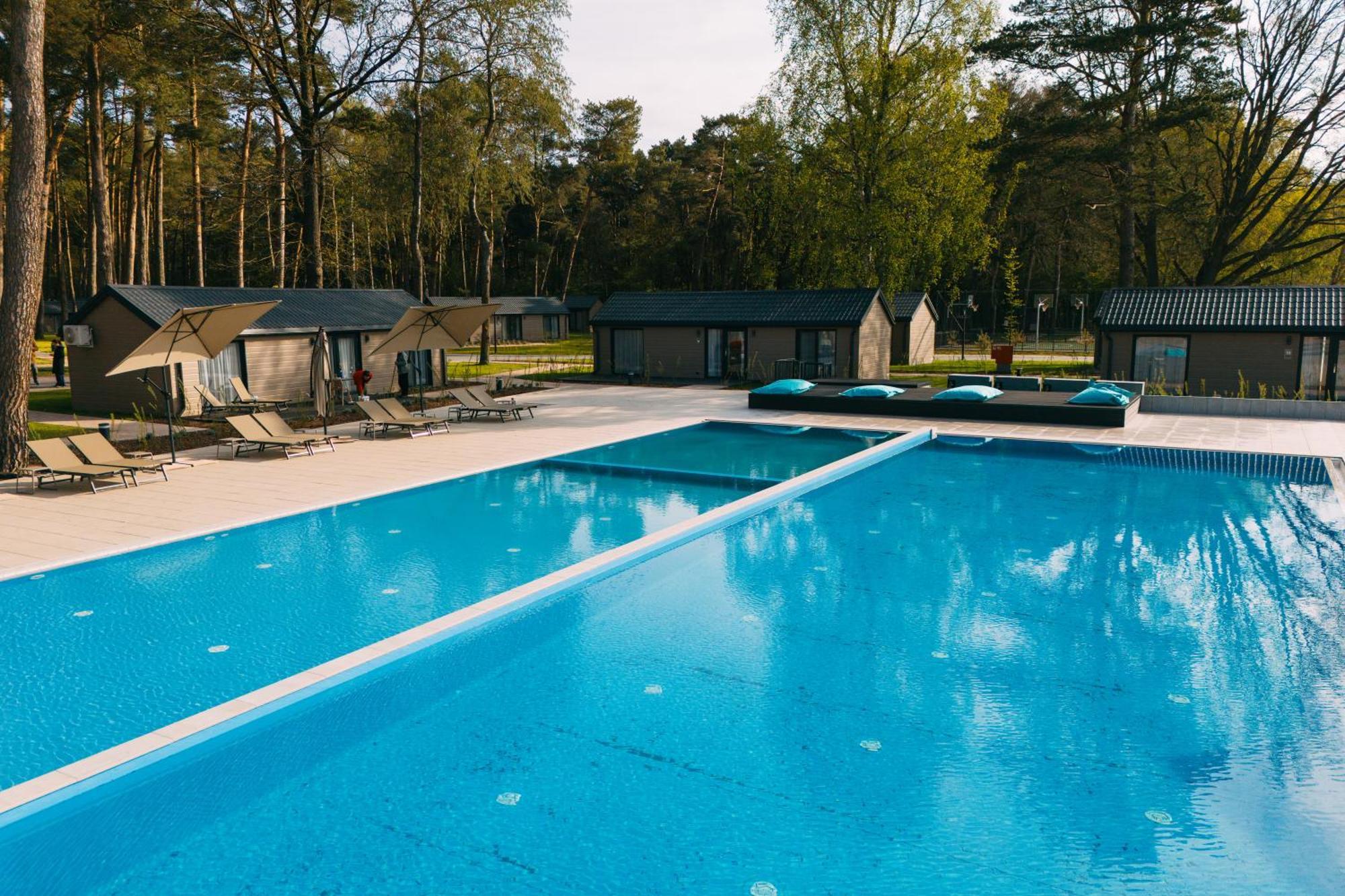 Folga Resort Mrzeżyno Exteriör bild